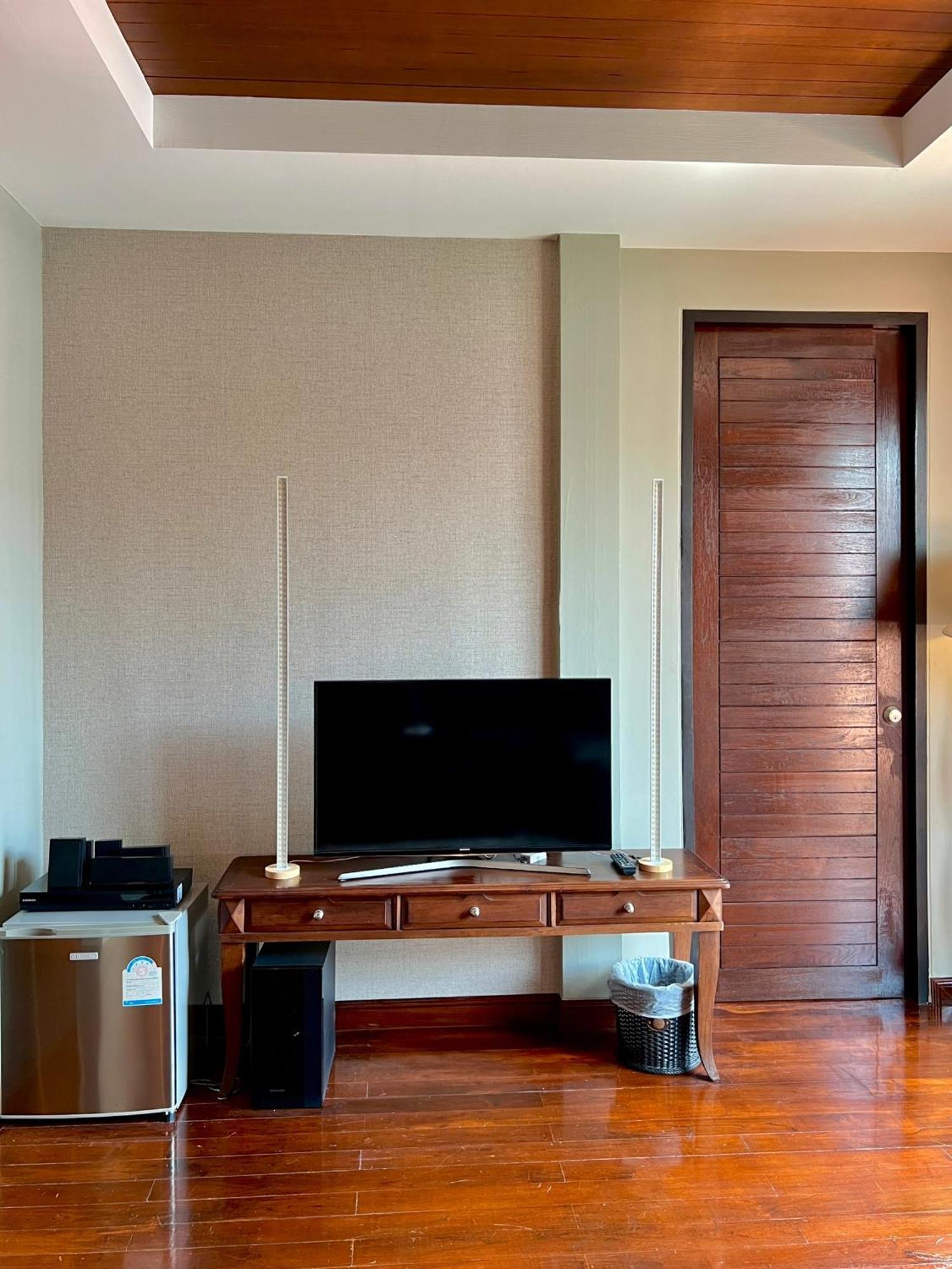 Yotaka Bangkok Hotel Zewnętrze zdjęcie