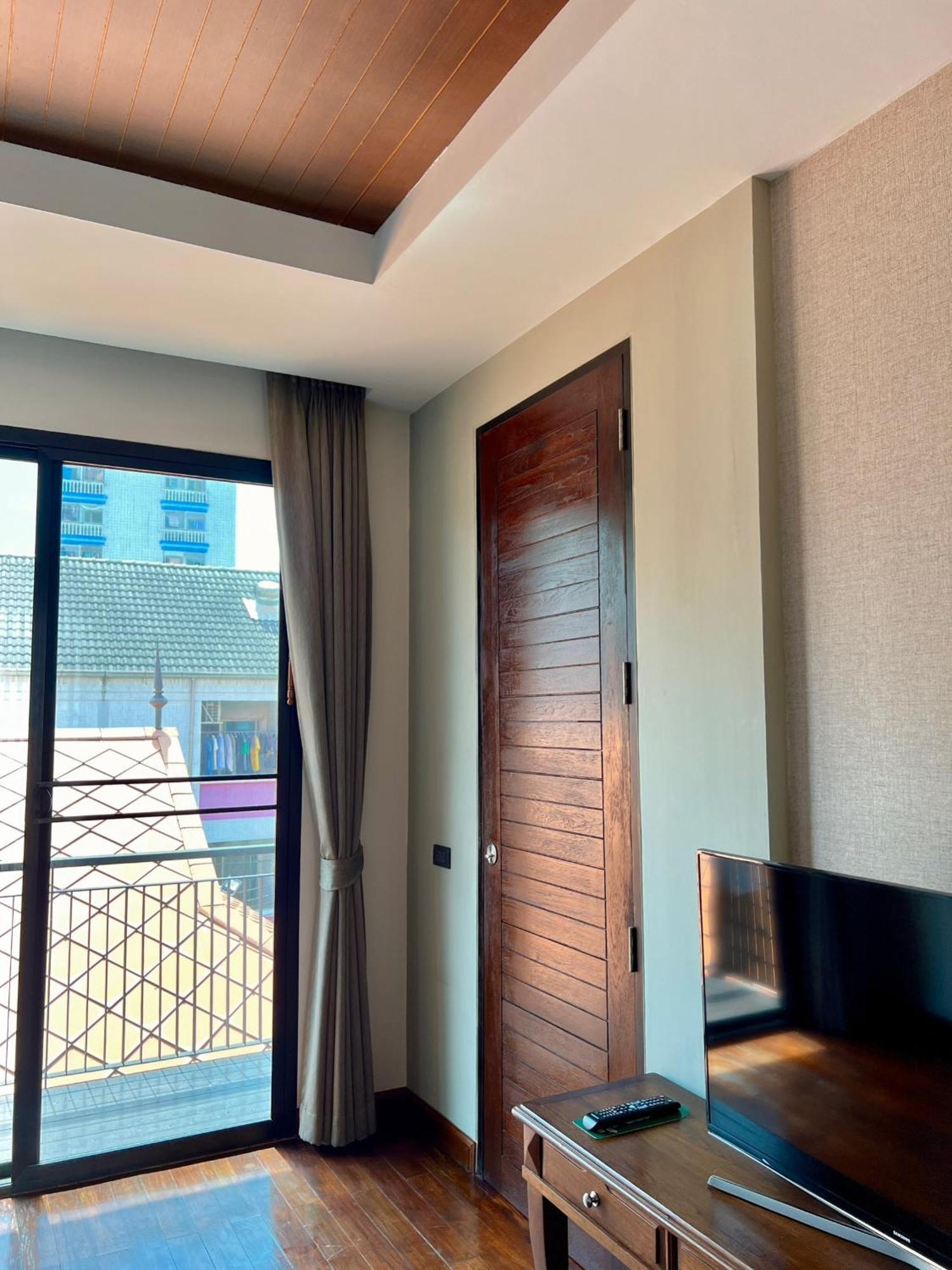 Yotaka Bangkok Hotel Zewnętrze zdjęcie