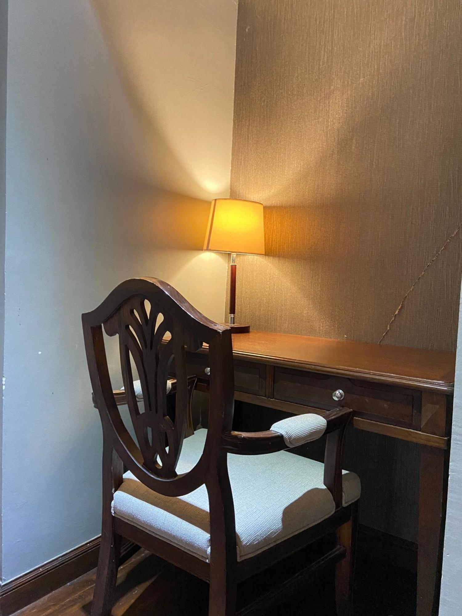 Yotaka Bangkok Hotel Zewnętrze zdjęcie